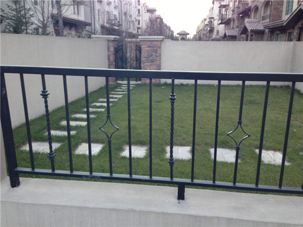 紅杉溪穀別墅圍欄